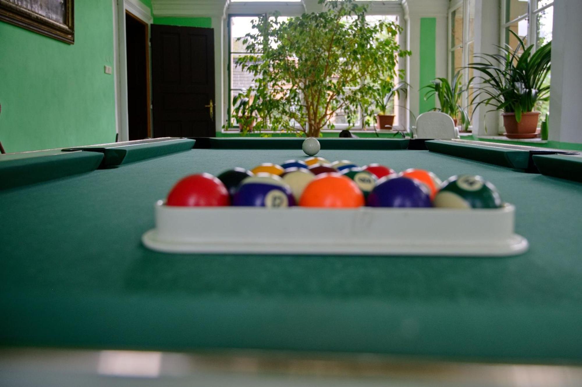 Zamek Usobi Apartment Luaran gambar