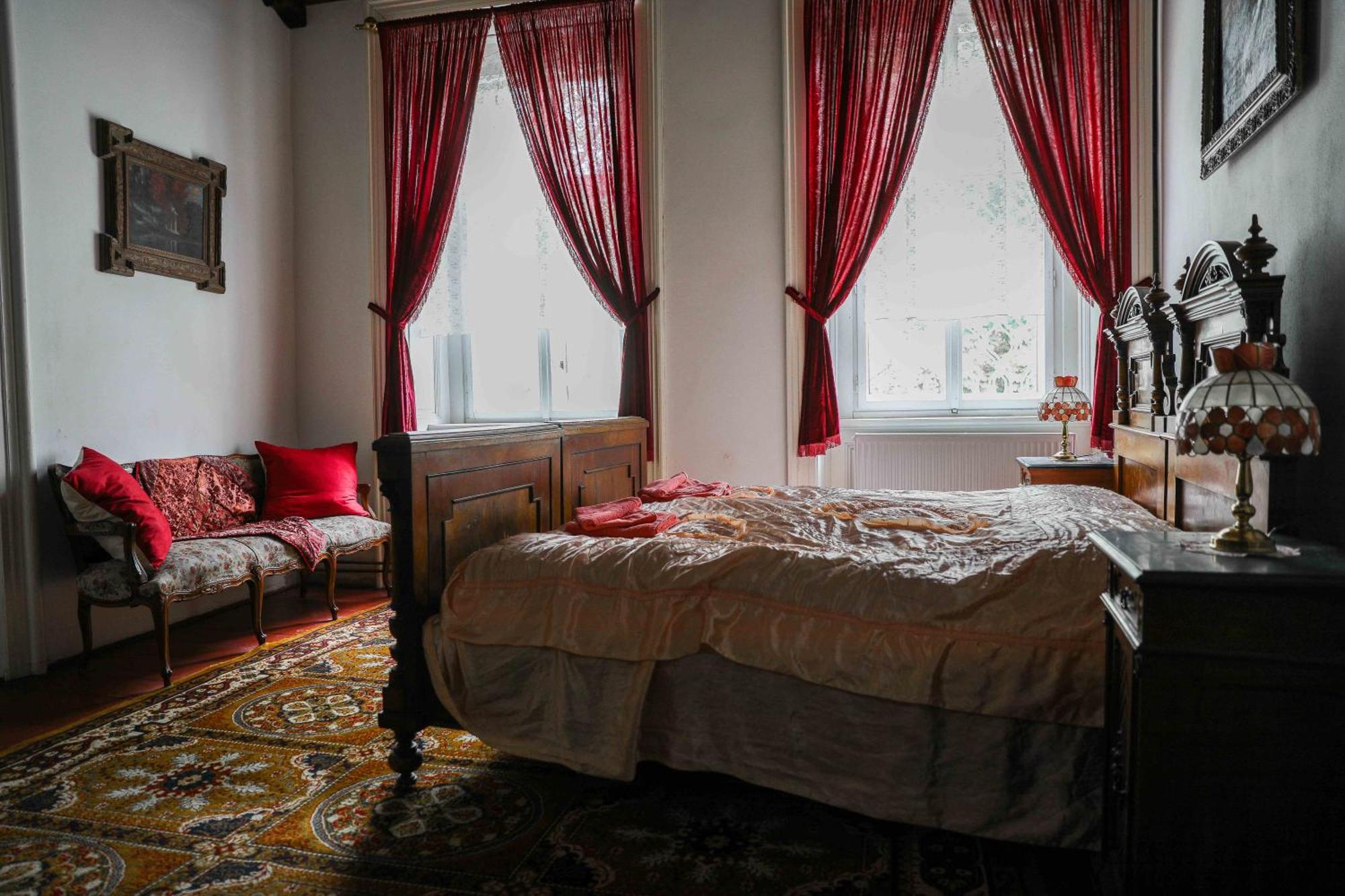 Zamek Usobi Apartment Luaran gambar